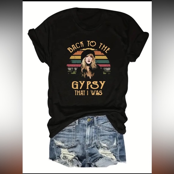 Unbranded Tops - NEW Black Graphic Tee with Retro Design